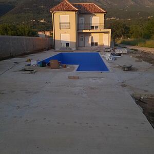 IMG-ca1214b546f98845a225f6e733b9a721-V